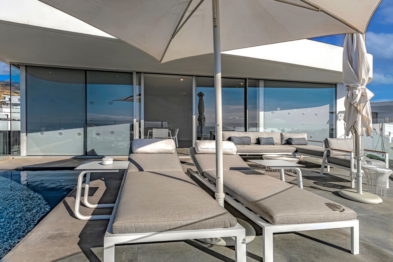 Poolside dining area