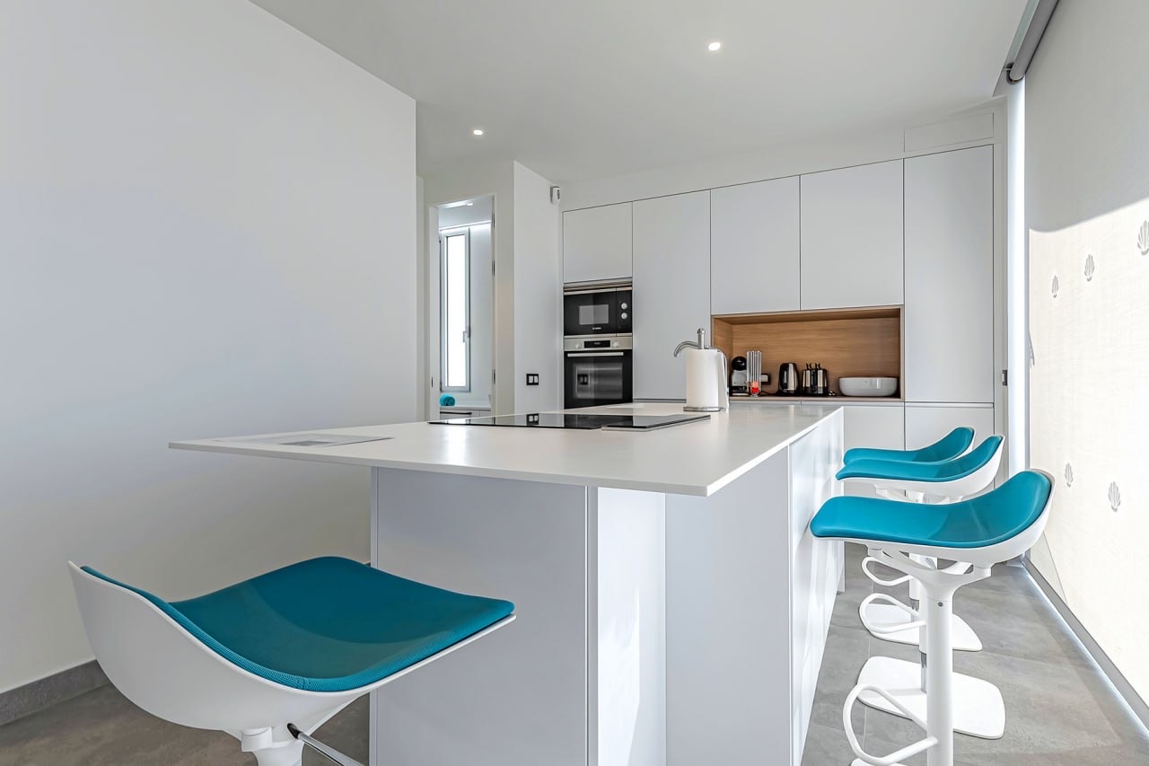 Kitchen island